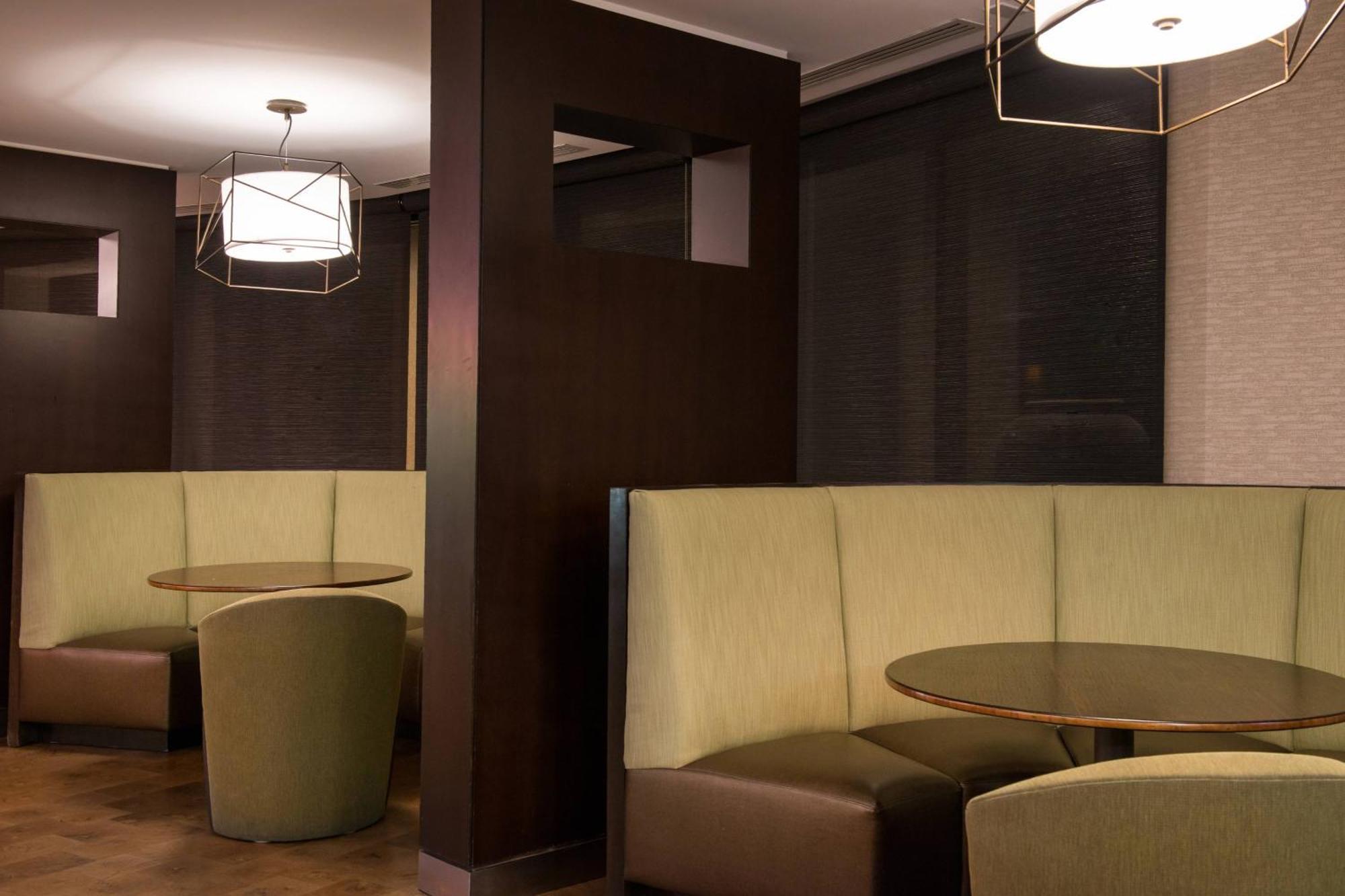 Courtyard By Marriott Victorville Hesperia Ngoại thất bức ảnh