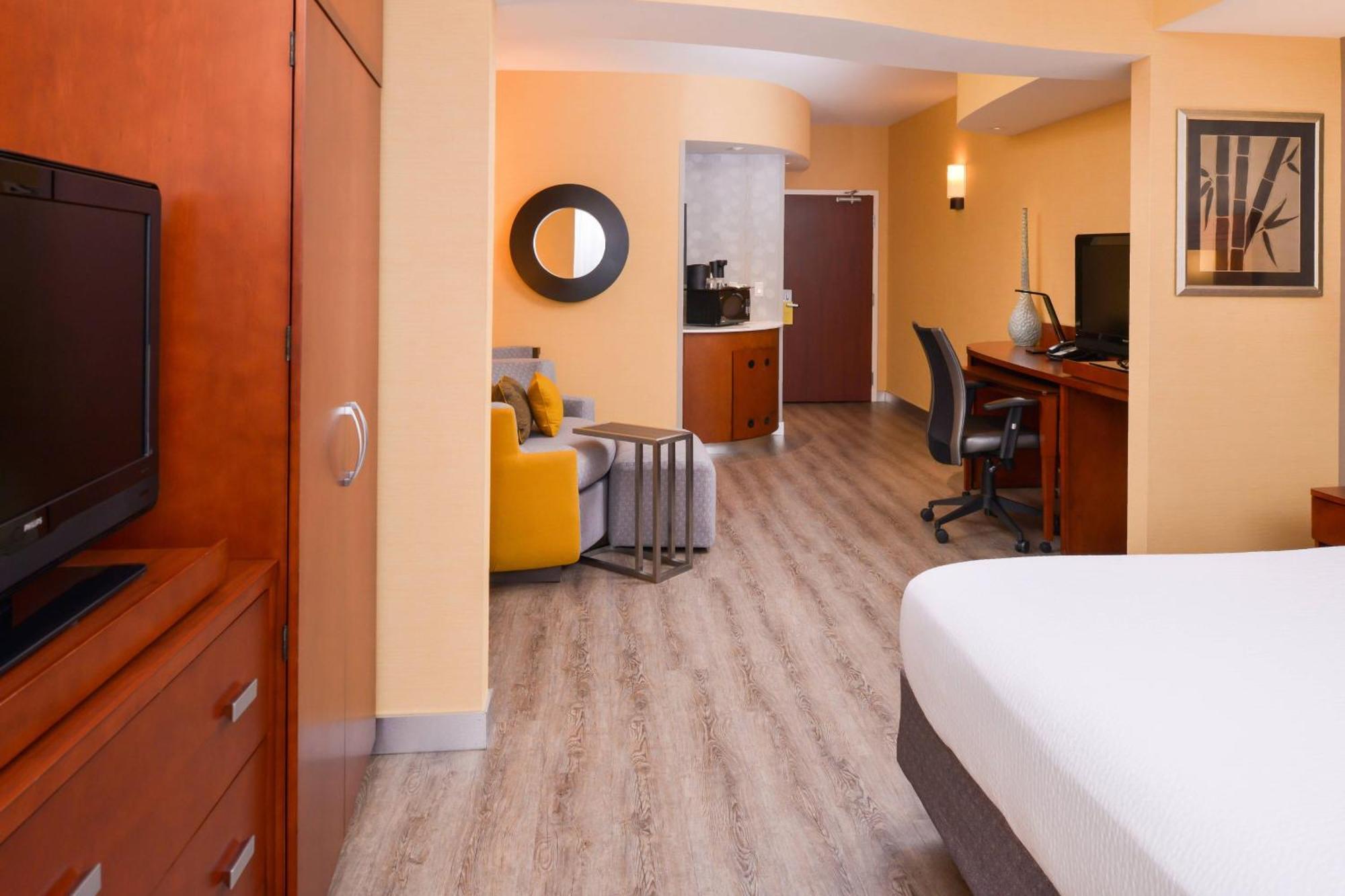 Courtyard By Marriott Victorville Hesperia Ngoại thất bức ảnh