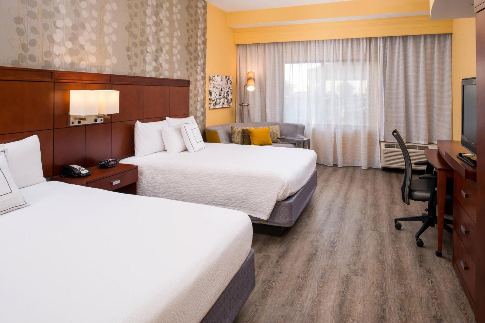 Courtyard By Marriott Victorville Hesperia Ngoại thất bức ảnh