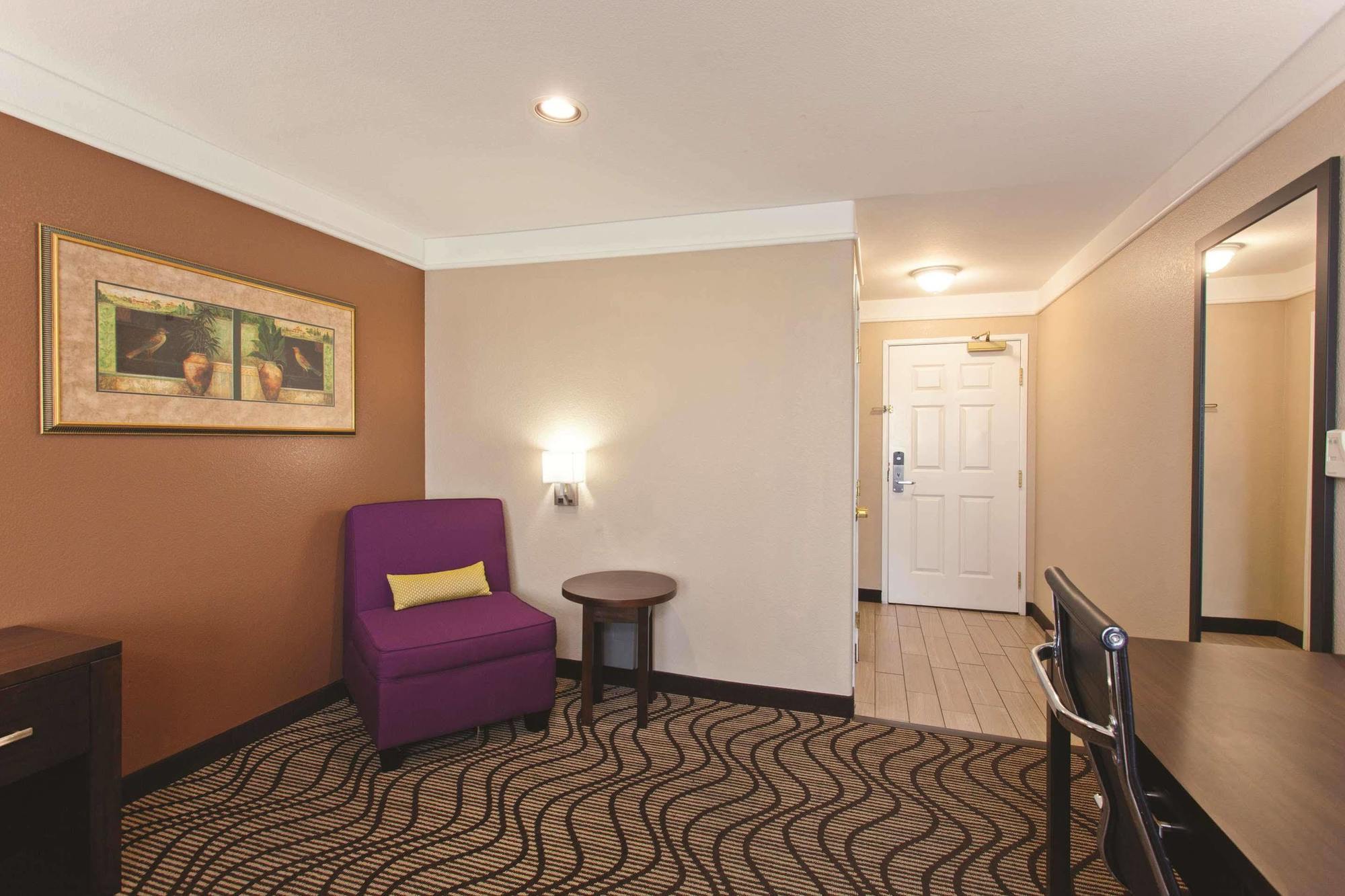 Courtyard By Marriott Victorville Hesperia Ngoại thất bức ảnh